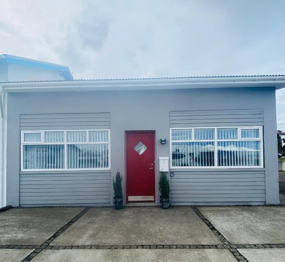 Beautiful House With Amazing Sea View. Apartment Dalvík Exterior foto